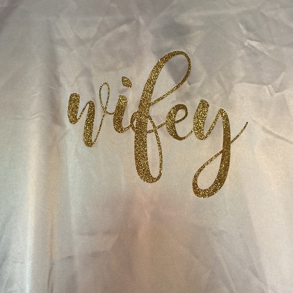 Bride Robe - Picture 3 of 4